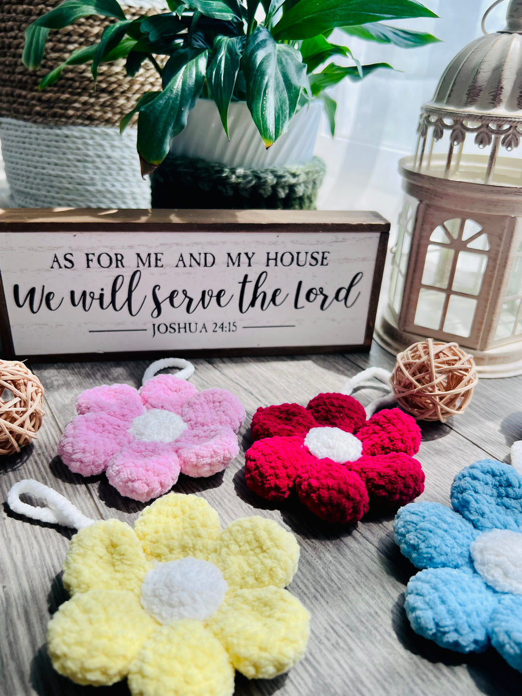 Crochet Flower Keycharm